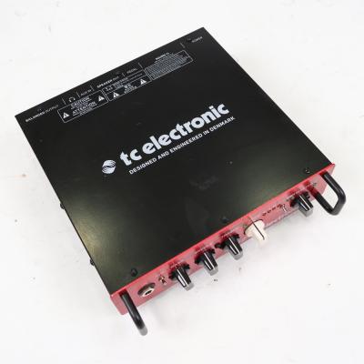 【中古】 tc electronic BH250 小型ベースアンプ ヘッド 上面