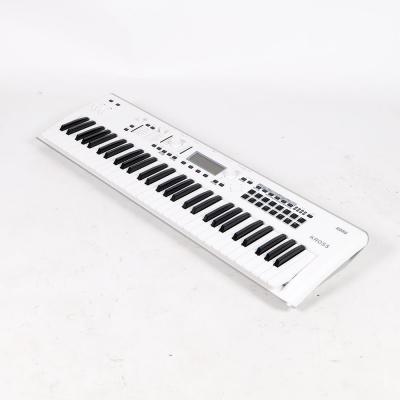 【中古】 シンセサイザー KORG KROSS2-61-WH 全体