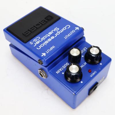 【中古】コンプレッサー エフェクター BOSS CS-2 Compression Sustainer Made in Japan ギターエフェクター 本体画像 斜め