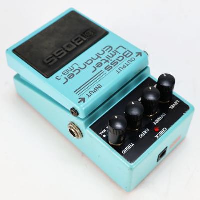 【中古】 リミッター エフェクター BOSS LMB-3 Bass Limiter Enhancer ベースエフェクター リミッターエンハンサー 本体画像 斜め