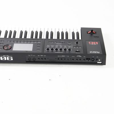 【中古】 ローランド ROLAND FA-06 Music Workstation シンセサイザー 側面