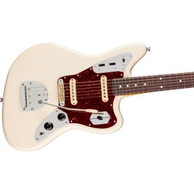Fender フェンダー American Professional Jaguar RW Olympic White エレキギター ジャガー ボディ斜めアングル画像