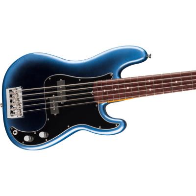 Fender フェンダー American Professional Precision Bass V RW Dark Night 5弦エレキベース プレシジョンベース ボディ斜めアングル画像