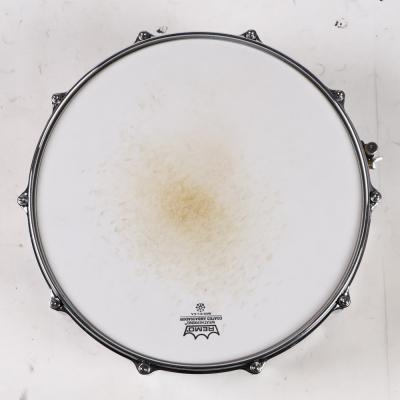 【中古】 スネアドラム パール Pearl Standard Maple 14x6.5 メイプルシェル スネアドラム 上面