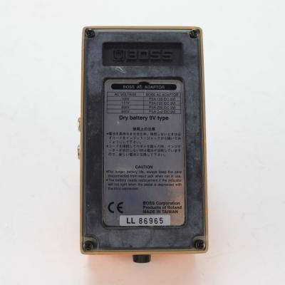 【中古】 ターボディストーション エフェクター BOSS DS-2 Turbo Distortion ギターエフェクター 底面