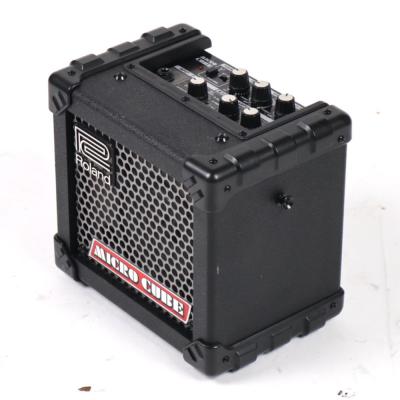 【中古】 ギターアンプ Roland ローランド MICRO CUBE BLACK コンボアンプ 斜めアングル画像