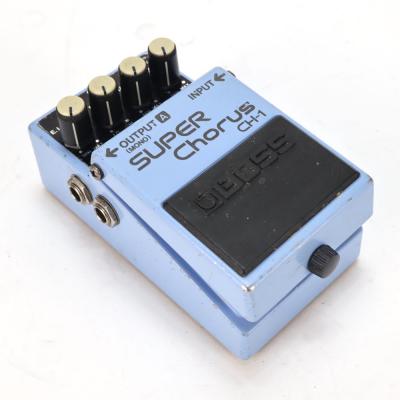 【中古】スーパーコーラス エフェクター BOSS CH-1 Super Chorus ギターエフェクター コーラス 斜めアングル画像