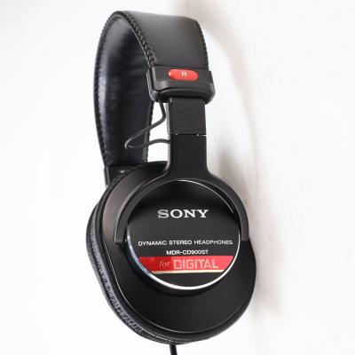 【中古】 ヘッドホン ソニー SONY MDR-CD900ST モニターヘッドホン 本体画像 斜め