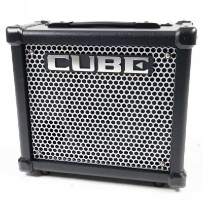 【中古】 ギターアンプ ローランド ROLAND CUBE-10GX 小型ギターアンプ コンボ エレキギター アンプ 本体画像 斜め
