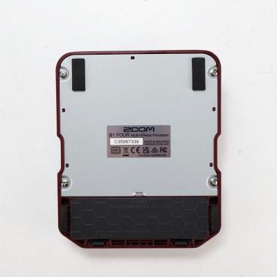 【中古】 ベースマルチエフェクター ZOOM B1 FOUR 裏面