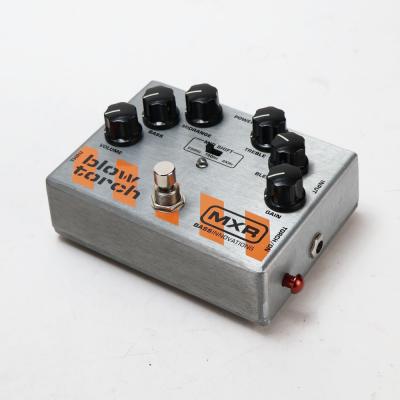 【中古】 ディストーション MXR M-181 BASS blow torch 側面