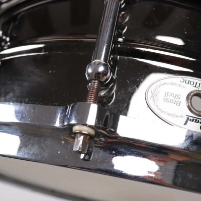 【中古】 スネアドラム パール Pearl SCB1450B Sensitone Classic II BRASS Custom Alloy 14x5 パーツアップ画像1