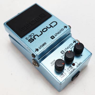 【中古】 コーラス エフェクター BOSS CE-3 Chorus Made in JAPAN ギターエフェクター 本体画像 斜め