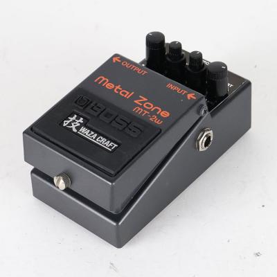 【中古】 BOSS MT-2W WAZA CRAFT Metal Zone メタルゾーン ディストーション ギターエフェクター 全体