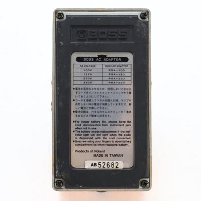 【中古】 ターボディストーション エフェクター BOSS DS-2 Turbo Distortion ギターエフェクター 底面