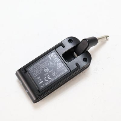 【中古】 Fender フェンダー Mustang Micro Plus ヘッドホンアンプ ギターアンプ ベースアンプ 底面