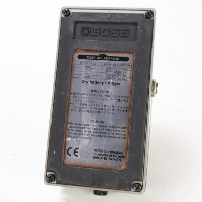 【中古】 トレモロ エフェクター BOSS TR-2 Tremolo ギターエフェクター 本体画像 裏