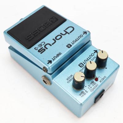 【中古】 コーラス エフェクター BOSS CE-3 Chorus ギターエフェクター 本体画像 斜め