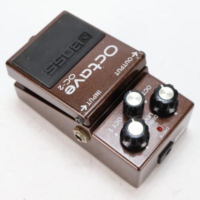 【中古】オクターブ エフェクター BOSS OC-2 Octave ギターエフェクター オクターバー 本体画像 斜め