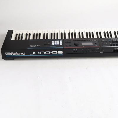 【中古】 ROLAND ローランド JUNO-DS88 シンセサイザー 側面