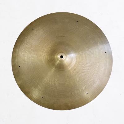 【中古】 リベットホール付きドラムシンバル ジルジャン ZILDJIAN A Zildjian MEDIUM 18インチ ドラムシンバル