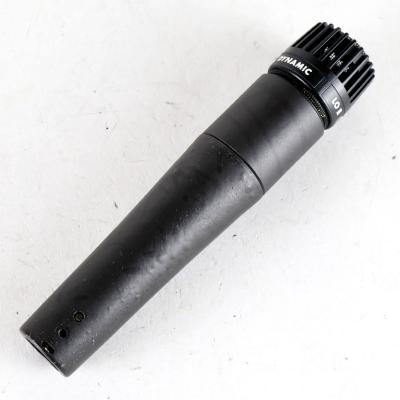 【中古】 マイク ダイナミックマイク 楽器用 SHURE SM57 シュアー 57 ゴーナナ シュア 表面