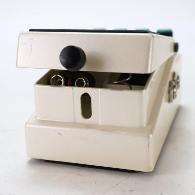 【中古】 デジタルディレイ エフェクター BOSS DD-3 Digtal Delay ギターエフェクター ディレイ 電池ボックス