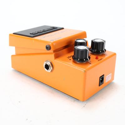 【中古】ディストーション エフェクター BOSS DS-1 Distortion ギターエフェクター リア斜めアングル画像