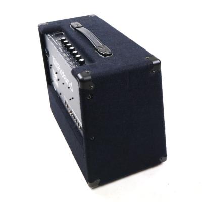 【中古】 ROLAND KC-200 キーボードアンプ リア斜めアングル画像