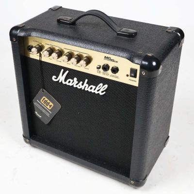 【中古】ギターアンプ マーシャル MARSHALL MG15CD 小型ギターアンプ コンボ 本体画像 斜め