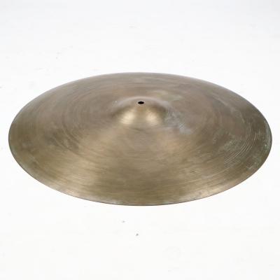 【中古】 ライドシンバル ジルジャン ZILDJIAN A Zildjian Ride 22インチ 本体画像 斜め
