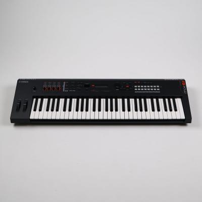【中古】 シンセサイザー YAMAHA MX61 ヤマハ キーボード 正面