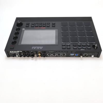 【中古】アカイ AKAI MPC LIVE II サンプラー モニタースピーカー内蔵スタンドアローンMPC 詳細画像