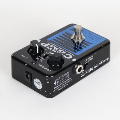 【中古】 EBS Multi Comp Studio Edition 2ノブ コンプレッサー ベースエフェクター 全体