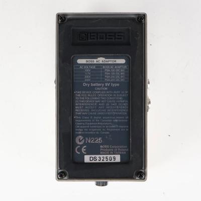 【中古】 クロマチックチューナー エフェクター BOSS TU-2 Chromatic Tuner ペダルチューナー 裏面