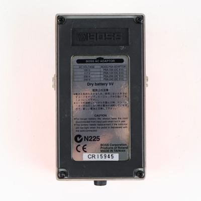 【中古】メガディストーション エフェクター BOSS MD-2 Mega Distortion ギターエフェクター ディストーション 裏面