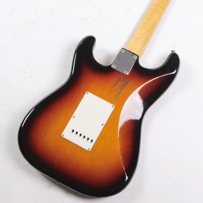 【中古】 エレキギター Fender Japan Extrad Series ST62-1200 3TS 1989年製 アッシュボディー 2.94kg 軽量個体 一部塗装ダメージあり ボディバック