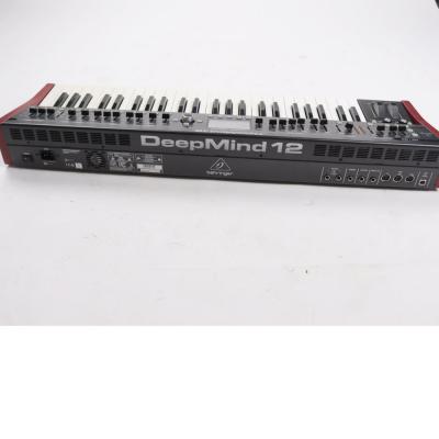 【中古】 BEHRINGER DEEPMIND 12 ポリフォニックシンセサイザー 側面