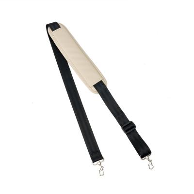 PROTEC プロテック RU307 Ivory Rumi PRO PAC クラリネット用ケース 付属ストラップ画像