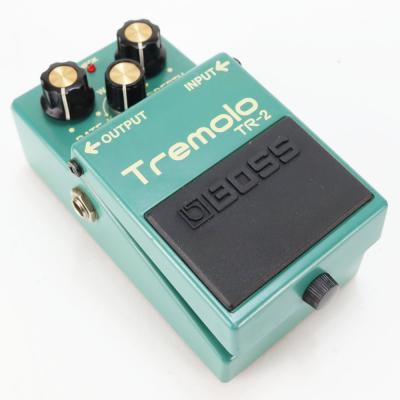 【中古】 トレモロ エフェクター BOSS TR-2 Tremolo ギターエフェクター 本体画像 斜め 2