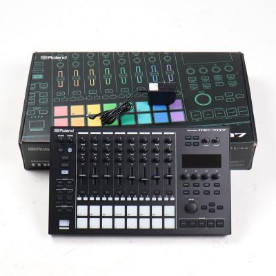 【中古】 ローランド ROLAND MC-707 GROOVEBOX グルーヴボックス