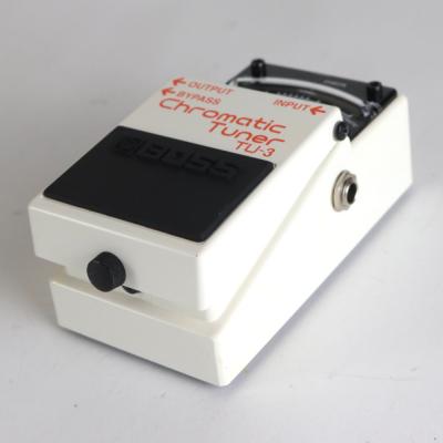 【中古】 クロマチックチューナー BOSS TU-3 Chromatic Tuner 斜めアングル画像