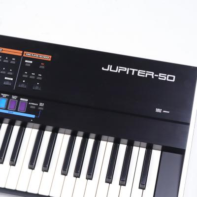 【中古】 シンセサイザー ROLAND ローランド JUPITER-50 傷