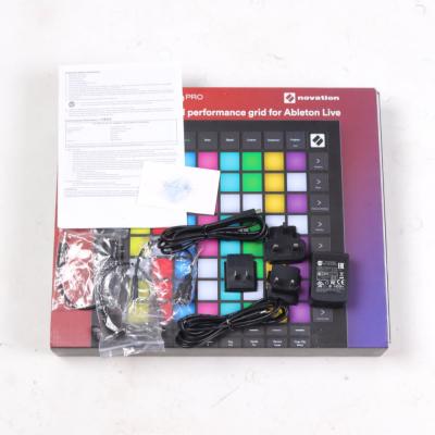 【中古】 novation Launchpad Pro MK3 MIDIコントローラー パッドコントローラー 付属品画像