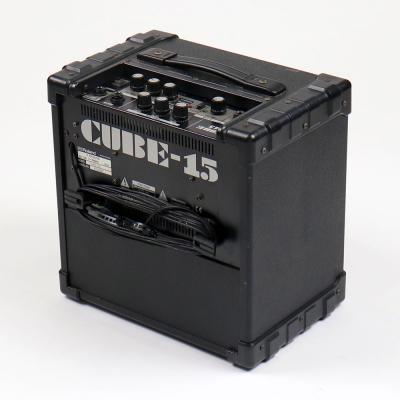 【中古】 ギターアンプ ROLAND CUBE-15 ローランド キューブ 4種類のアナログ歪み回路搭載 全体
