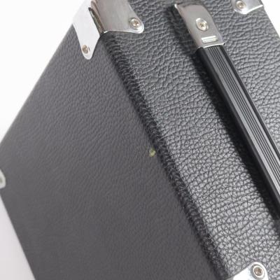 【中古】 アコースティックギターアンプ AAD by phil jones CUB-AG100 フィル・ジョーンズ アコギアンプ 傷