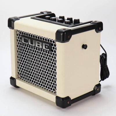 【中古】 ギターアンプ Roland MICRO CUBE GX WHITE 本体画像 斜め