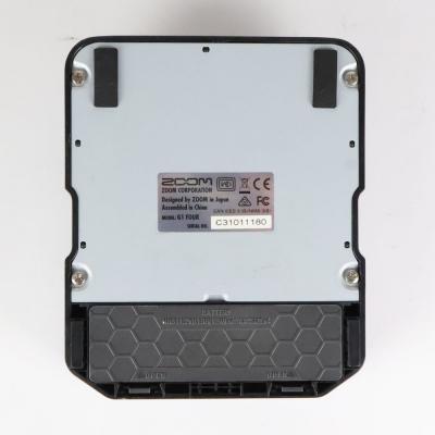 【中古】 ズーム ZOOM G1 FOUR ギターマルチエフェクター 裏面