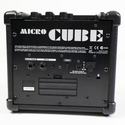 【中古】 ギターアンプ Roland ローランド MICRO CUBE BLACK コンボアンプ 本体画像 裏