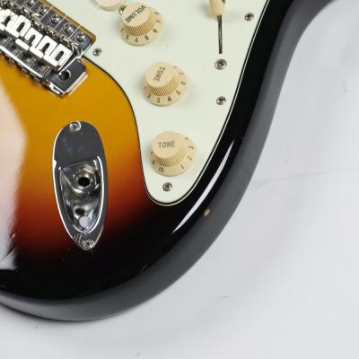 【中古】 エレキギター Fender Japan STR62-NLS 3CS 2013年製 Vintage Noiselessピックアップ搭載 フェンダージャパン ストラトキャスター STRATOCASTER 塗装欠け